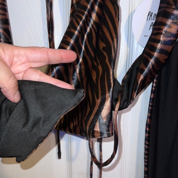 NWT PRINCESS POLLY Dance Until Dawn Tiger Print Crop Top Halter Chain Strap Sz 4 - Picture 7 of 11